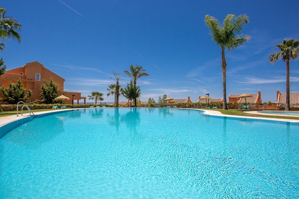 Ref 1 Spacious Sea View Apartment Marbella Bagian luar foto